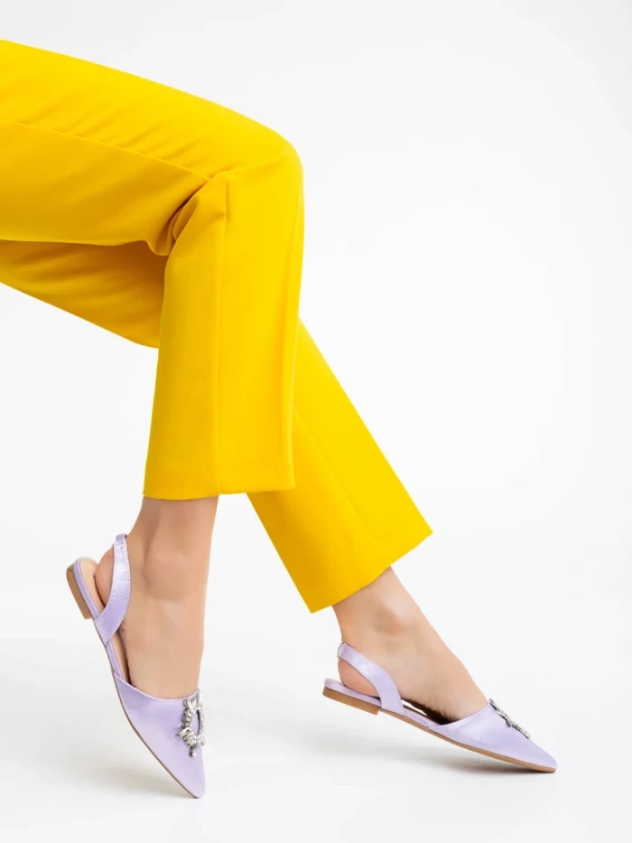 Дамски обувки лилави от текстилен материал Jenita