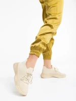 Дамски спортни обувки бежови  от текстилен материал Ramila