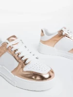 Дамски спортни обувки бели  с шампанско от екологична кожа Rumeysa
