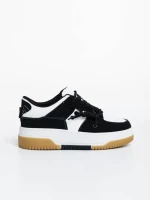 Дамски спортни обувки бели с черно от екологична кожа Rheia