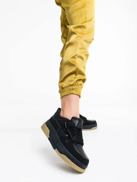 Дамски спортни обувки черни  от екологична кожа Rheia