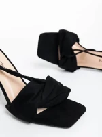 Дамски сандали черни от текстилен материал Shadia