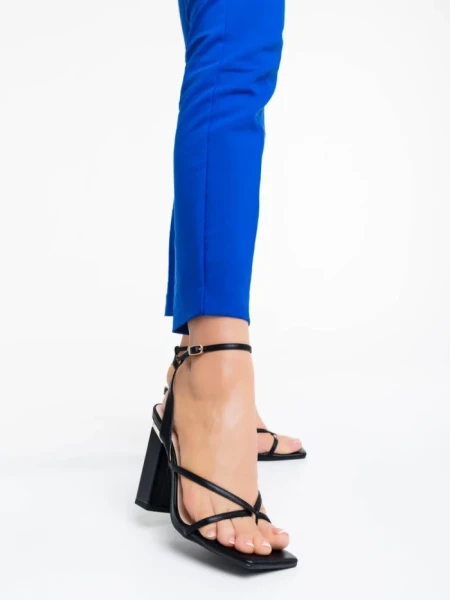 Дамски сандали черни от екологична кожа Sandora