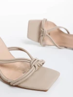 Дамски сандали бежови от екологична кожа Syrena