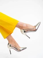 Дамски  обувки златисти от лачена екологична кожа Ambar