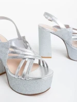Дамски сандали сребристи от екологична кожа Tasnim