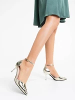 Дамски обувки с ток златисти от екологична кожа Shanza