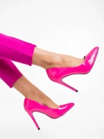 Дамски обувки с ток циклама от лачена екологична кожа Shanessa