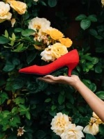 Дамски обувки с ток червени от текстилен материал Triona