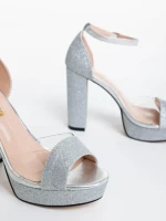 Дамски сандали сребристи от текстилен материал Tressa