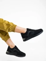 Дамски спортни обувки черни от текстилен материал Laraine