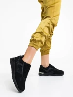 Дамски спортни обувки черни от текстилен материал Laraine