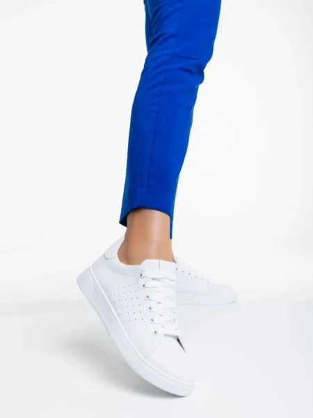 Дамски спортни обувки бели от екологична кожа Rasine