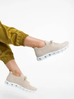 Дамски спортни обувки бежови от текстилен материал Romeesa