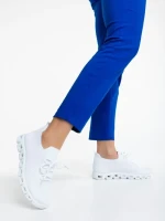 Дамски спортни обувки бели от текстилен материал Romeesa