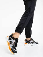 Дамски спортни обувки черни от екологична кожа и текстилен материал Gapo