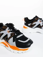 Дамски спортни обувки черни от екологична кожа и текстилен материал Gapo