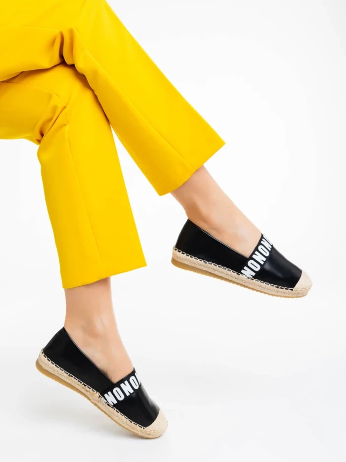 Дамски еспадрили черни от екологична кожа Rodica