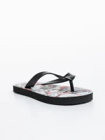 Детски пантофи черни със червено от синтетичен материал Star Wars