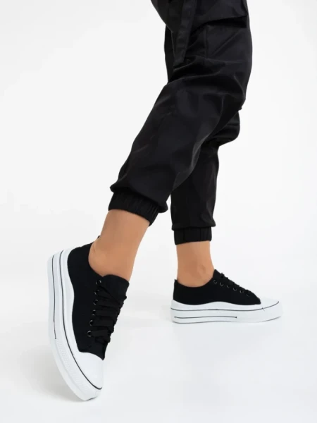 Дамски кецове  черни  от текстилен материал  Leony