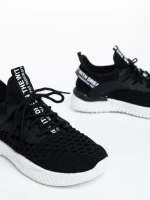 Дамски спортни обувки черни от текстилен материал Louane