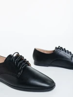 Ежедневни дамски обувки черни от екологична кожа Lailah