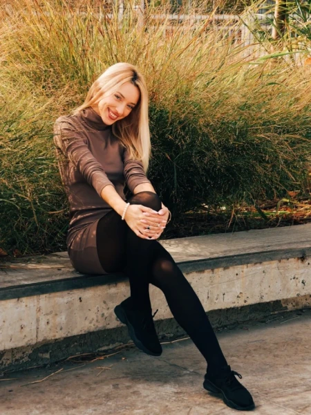 Дамски спортни обувки черни от текстилен материал Ellison