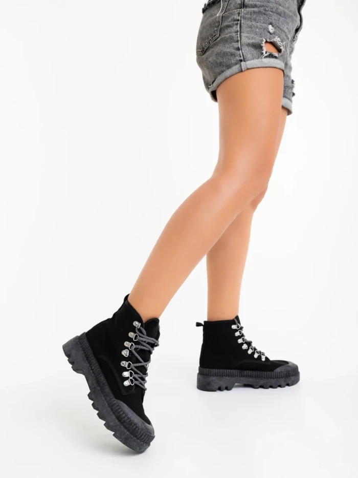 Дамски спортни обувки  черни от текстилен материал Jenima