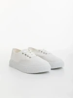 Мъжки спортни обувки бели от текстилен материал Macario