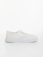 Мъжки спортни обувки бели от текстилен материал Macario