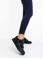 Дамски спортни обувки черни от екологична кожа Evire