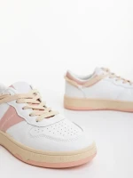 Дамски спортни обувки розови от екологична кожа Petty