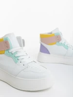 Дамски спортни обувки розови от екологична кожа Acilia