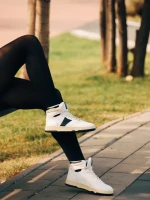 Дамски спортни обувки черни от екологична кожа Jocelin