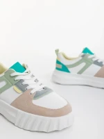 Дамски спортни обувки бежови от екологична кожа  Sabetta