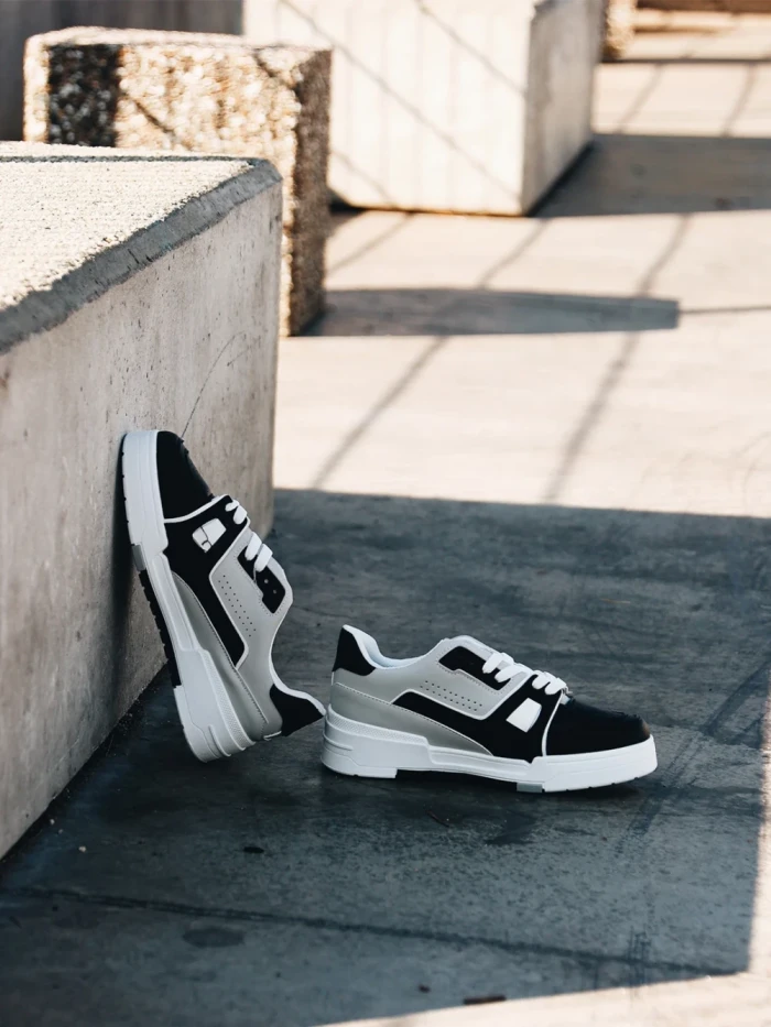 Дамски спортни обувки черни от екологична кожа Lowery