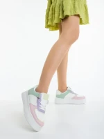 Дамски спортни обувки светлорозови от екологична кожа Kosara