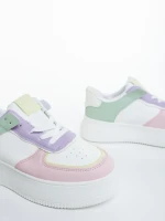 Дамски спортни обувки светлорозови от екологична кожа Kosara