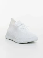 Мъжки спортни обувки бели от текстилен материал Andreo