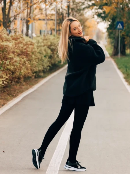 Дамски спортни обувки черни от текстилен материал Kurika