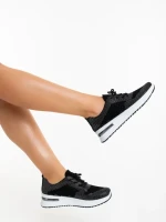 Дамски спортни обувки черни от текстилен материал Kurika