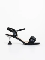 Дамски сандали черни от екологична кожа Cerella