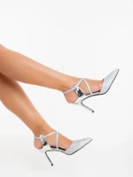 Дамски сандали с ток сребристи от лачена екологична кожа Oliara