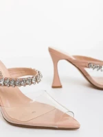 Дамско сабо телесен цвят от лачена екологична кожа и синтетичен материал Anubis