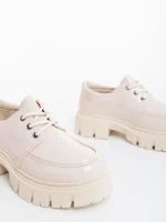 Дамски мокасини бежови от екологична лачена кожа Honami