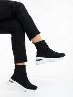 Дамски спортни обувки черни от текстилен материал Verlana