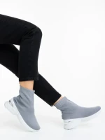 Дамски спортни обувки сиви от текстилен материал Verlana