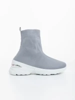 Дамски спортни обувки сиви от текстилен материал Verlana