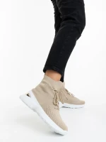 Дамски спортни обувки бежови от текстилен материал Mariposa
