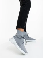 Дамски спортни обувки сиви от текстилен материал Mariposa
